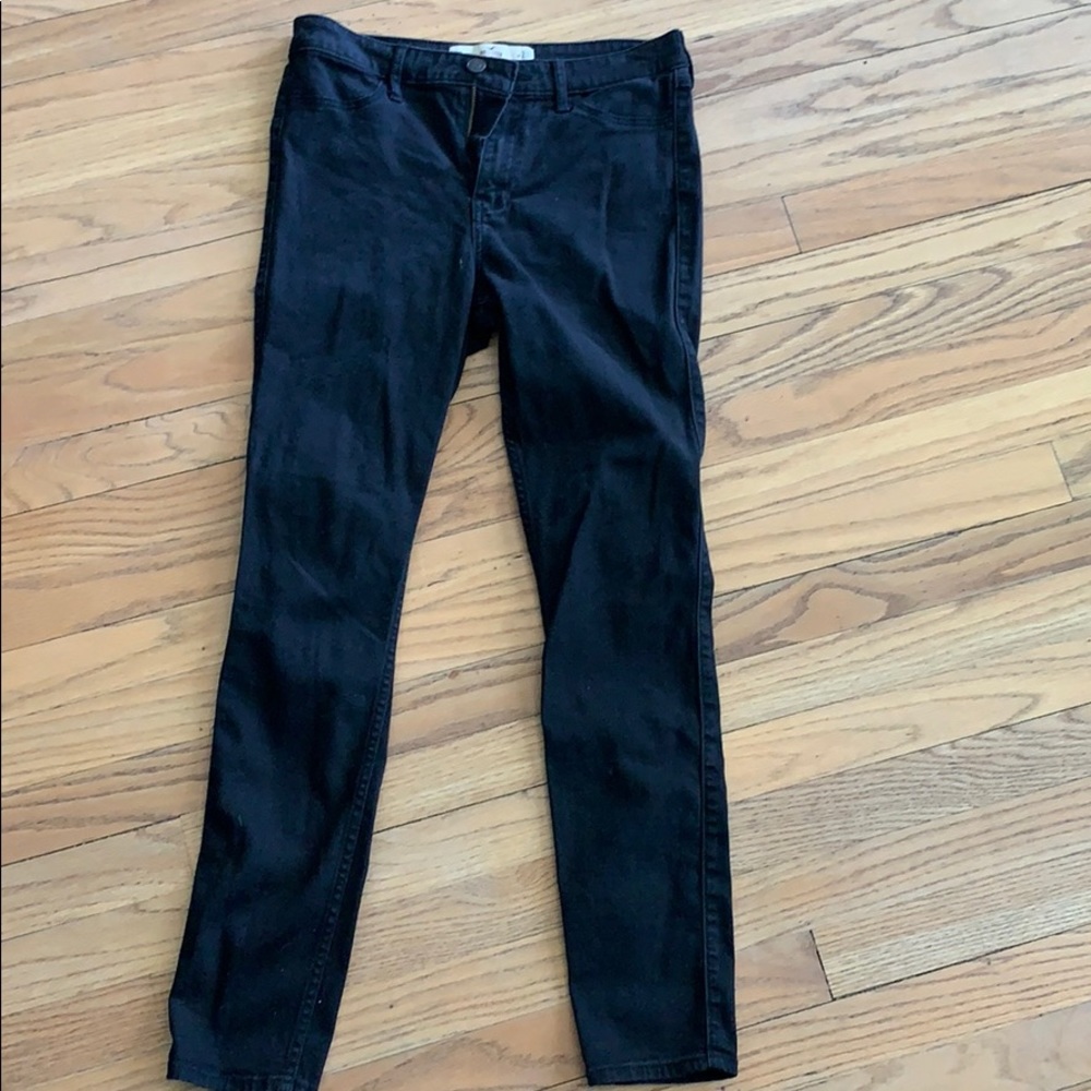 Black high rise Hollister jeans